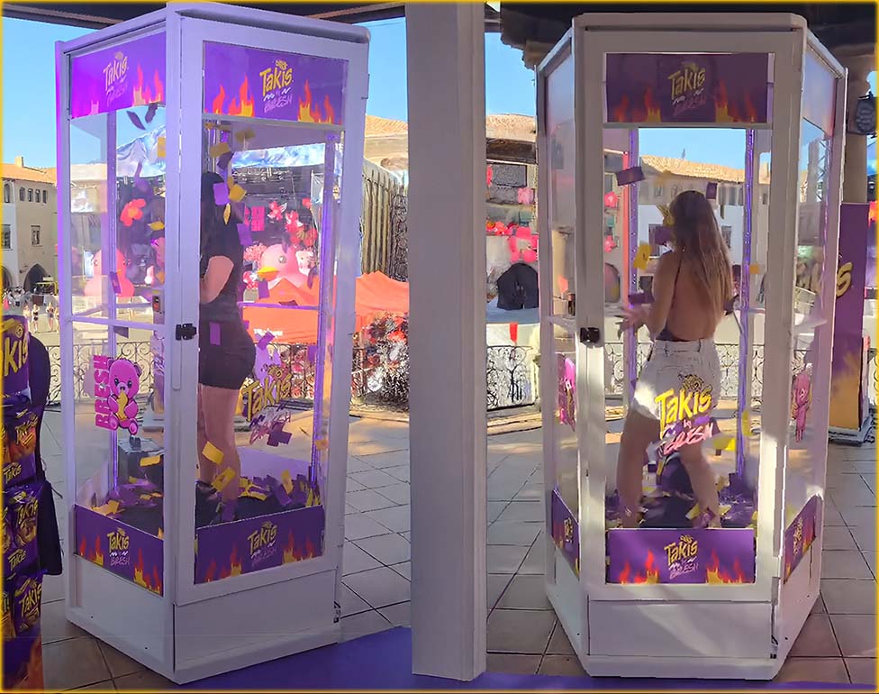 Cabina de Viente de Billetes Voladores Para Eventos Barcelona